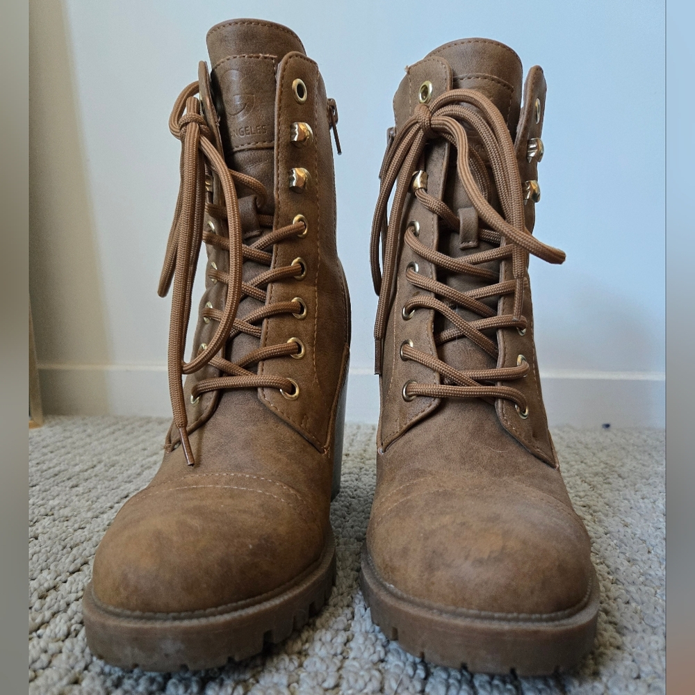 Heeled Lace Up Boot